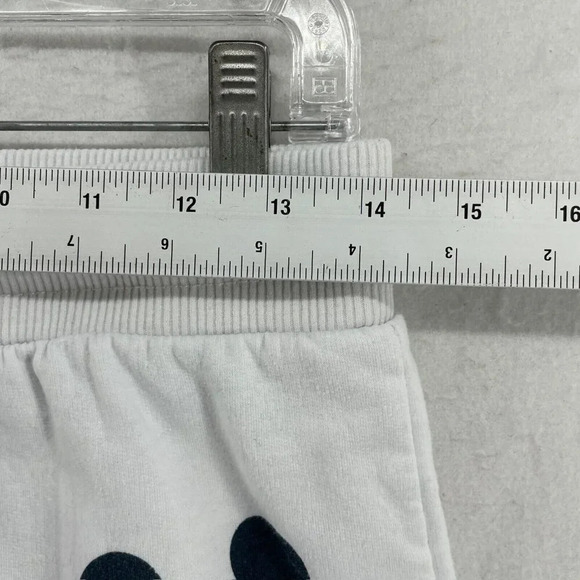 DisneyMickey Mouse Short Girls Sz 3/5 White  Pull On Stretch High Waist Fleece - Picture 3 of 7